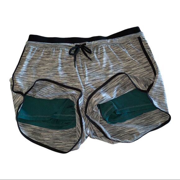 RiBoom woman’s shorts - Picture 4 of 6